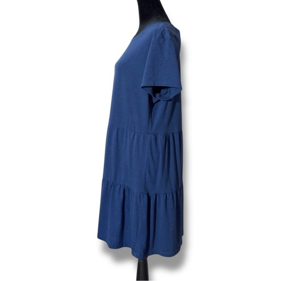 Casual Navy Blue A-Line Tiered Short Sleeve Mini Dress with Crew Neck - Picture 6 of 16